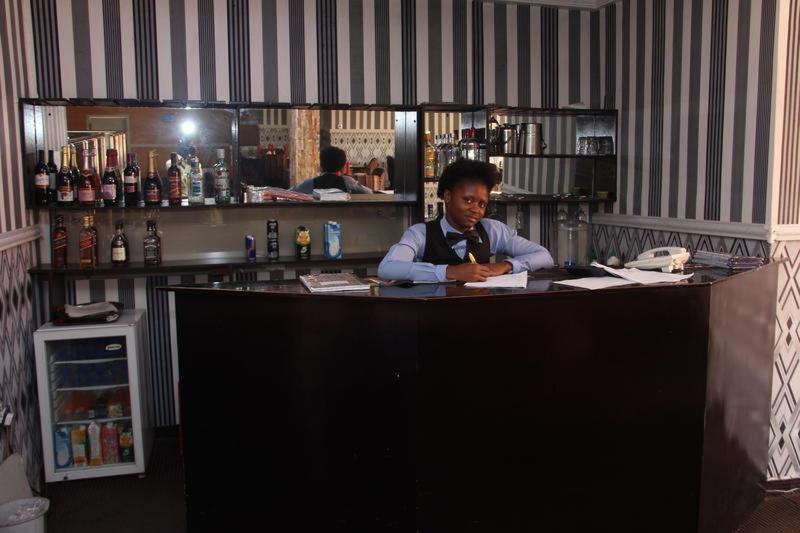 Grand Ibro Hotel Annex Ankuru 외부 사진