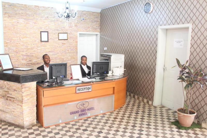 Grand Ibro Hotel Annex Ankuru 외부 사진