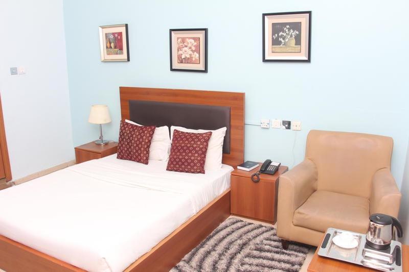 Grand Ibro Hotel Annex Ankuru 외부 사진