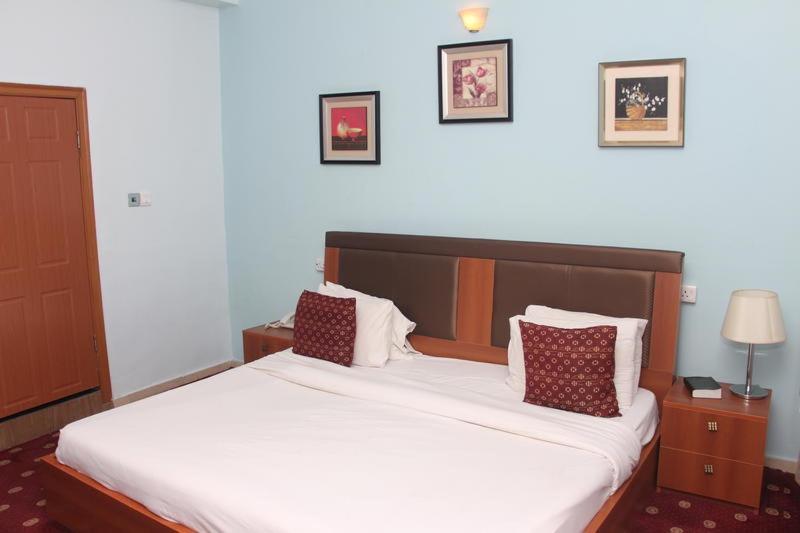 Grand Ibro Hotel Annex Ankuru 외부 사진